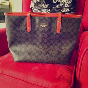 Coach never full bag